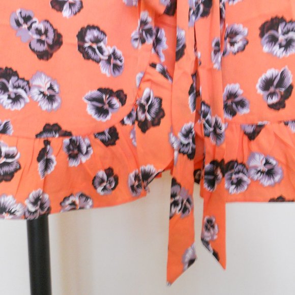 Women's 100% Polyester Pansy Robe (M) Size - Picture 6 of 10